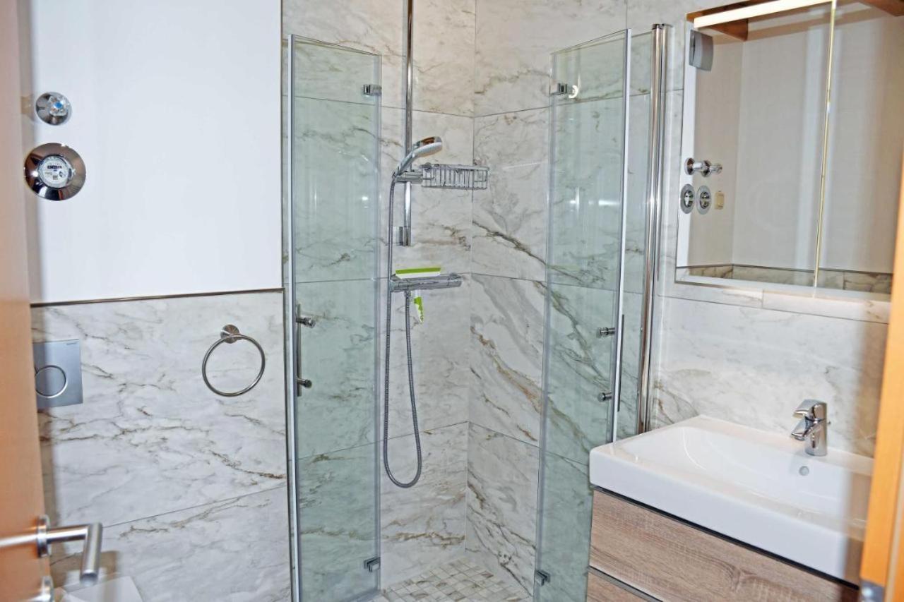 Ferienwohnung Selliner Strand エクステリア 写真